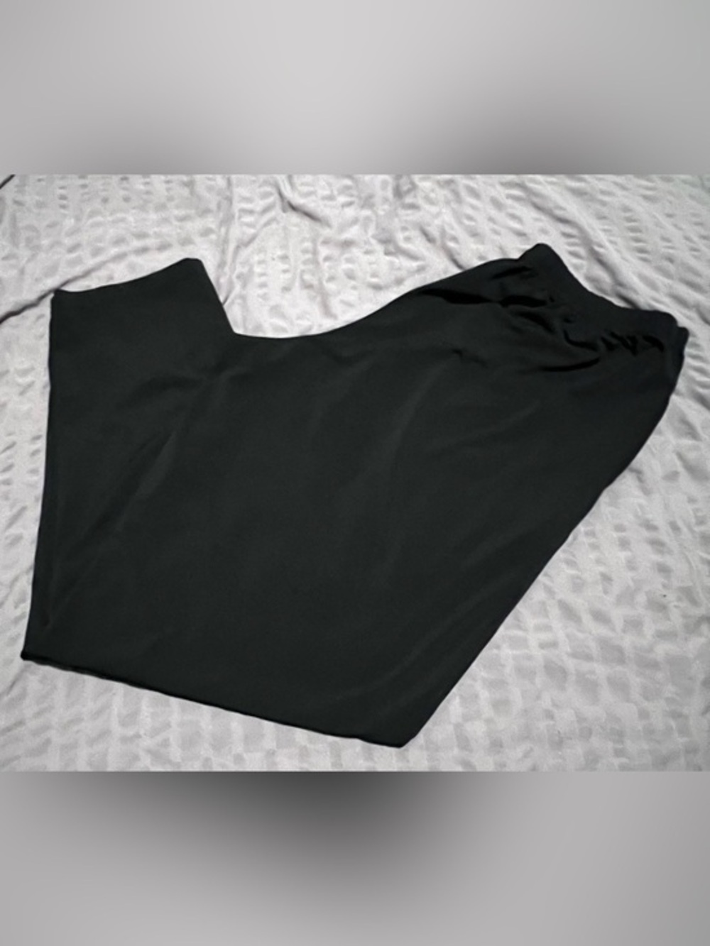 Planet by Lauren G black slinky pants with front pockets in EXCELLENT condition
